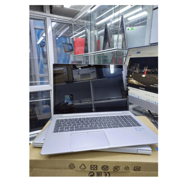 Hp EliteBook 850 G5,intel Core I5 8th Gen,1.70ghz