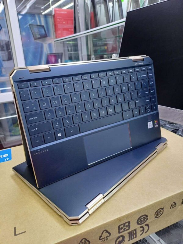 HP Spectre 13 x360 Core i7 16GB RAM 512GB SSD GEM - Image 2