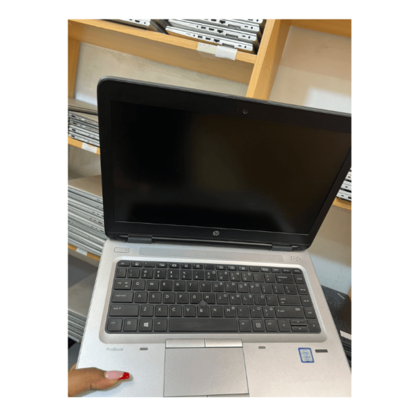 Hp probook 640g3/core i5/8/256 7th gen
