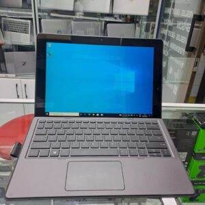 Hp pro x2 612 G2 Intel Core i7 7th Gen 8gb ram 256gb ssd Touchscreen Detachable