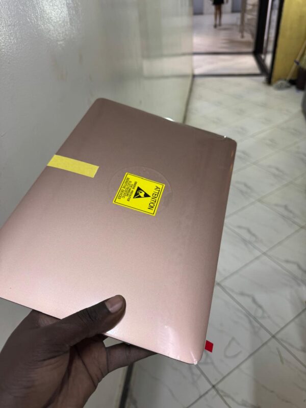 Apple MACBOOK AIR 13 A1932 2019 Replacement LCD Screens - Image 2