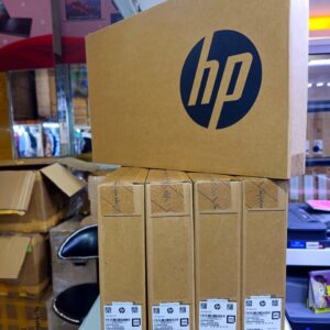 HP 240 G10 Core i7 12th Gen 8GB 512SSD