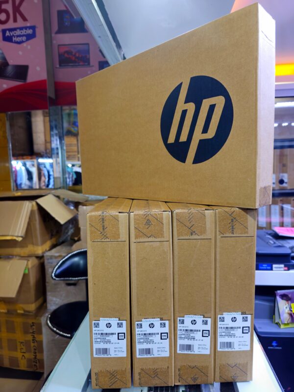HP 240 G10 Core i7 12th Gen 8GB 512SSD
