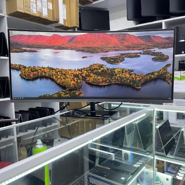SAMSUNG 34" INCH C34H890WJN ULTRAWIDE CURVED SCREEN MONITOR