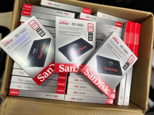 SanDisk Ultra 3D SSD 512 gb